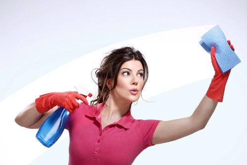 House cleaning routine in a modern Earlscourt kitchen